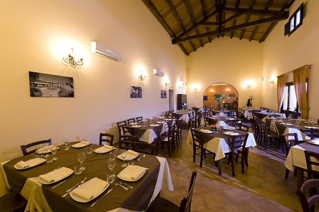 Agriturismo Antichi Granai Villa Calatafimi Luaran gambar